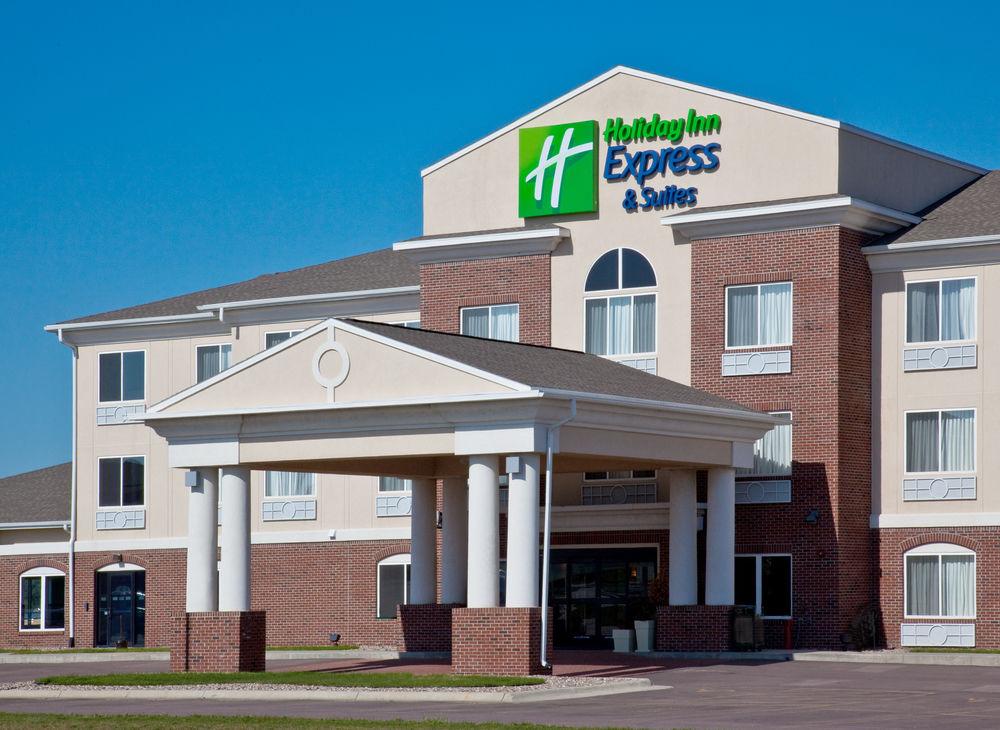 Holiday Inn Express & Suites Le Mars By Ihg Экстерьер фото
