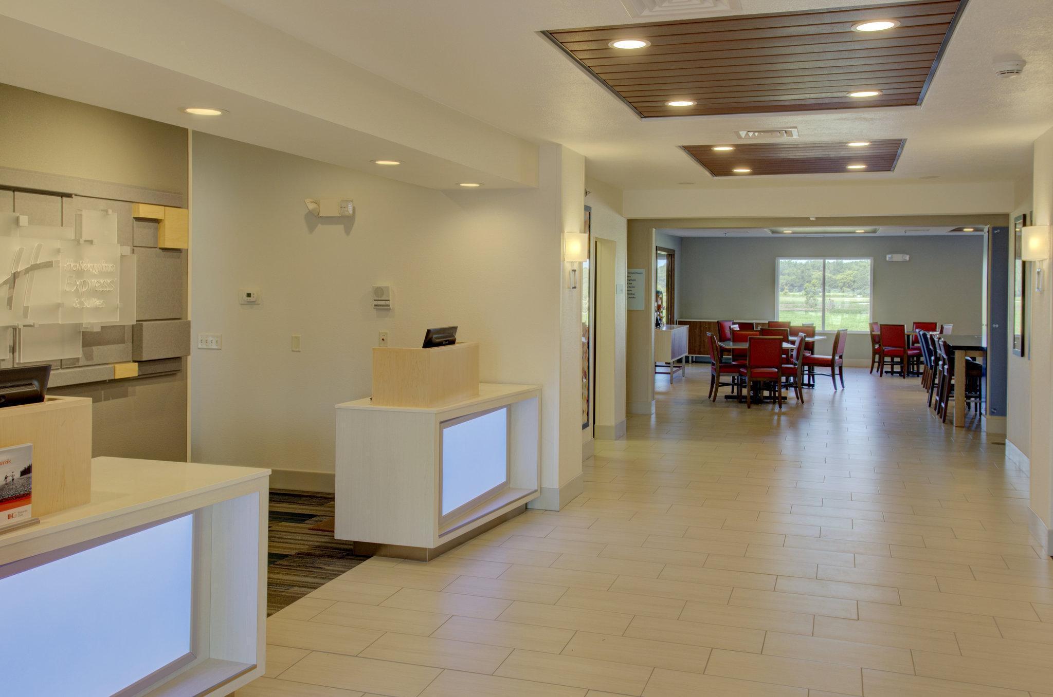 Holiday Inn Express & Suites Le Mars By Ihg Экстерьер фото