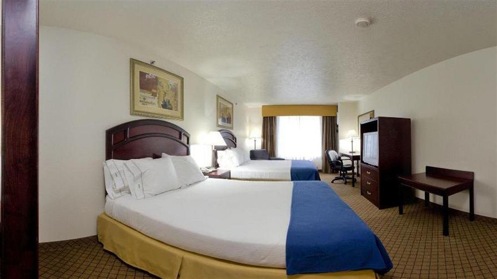 Holiday Inn Express & Suites Le Mars By Ihg Экстерьер фото